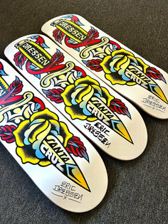 Signed 8.7in Dressen Dagger Santa Cruz Shaped Skateboard Deck No Color